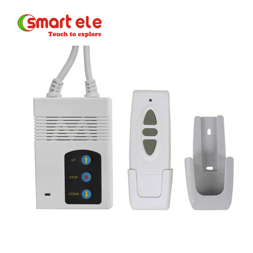 Bộ điều khiển màn chiếu điện 135 inch